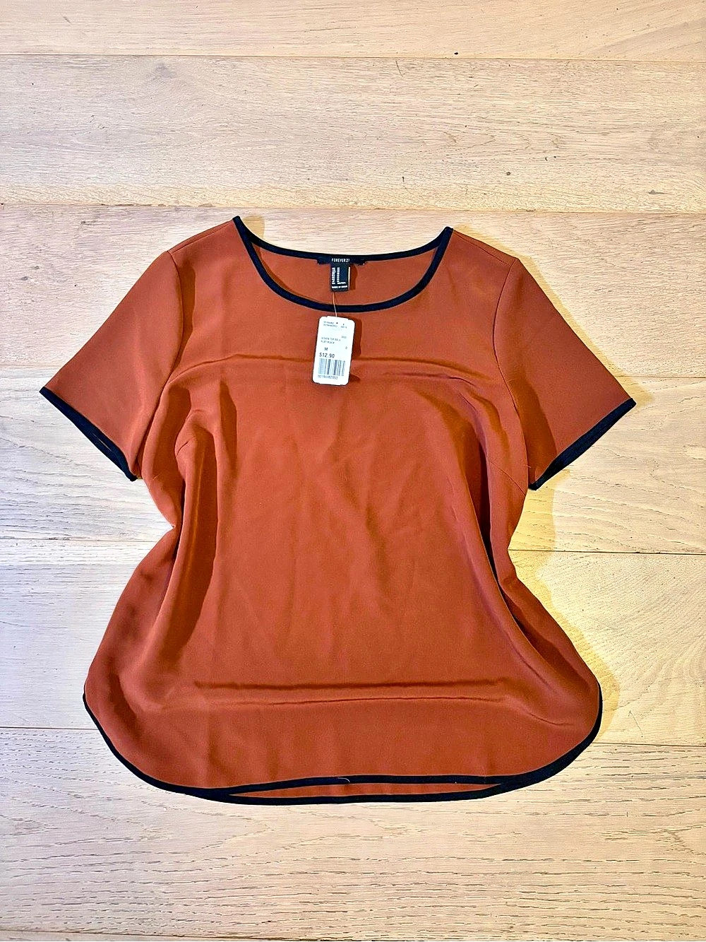 Forever 21 Short Sleeve Blouse in Brown Size M NWT